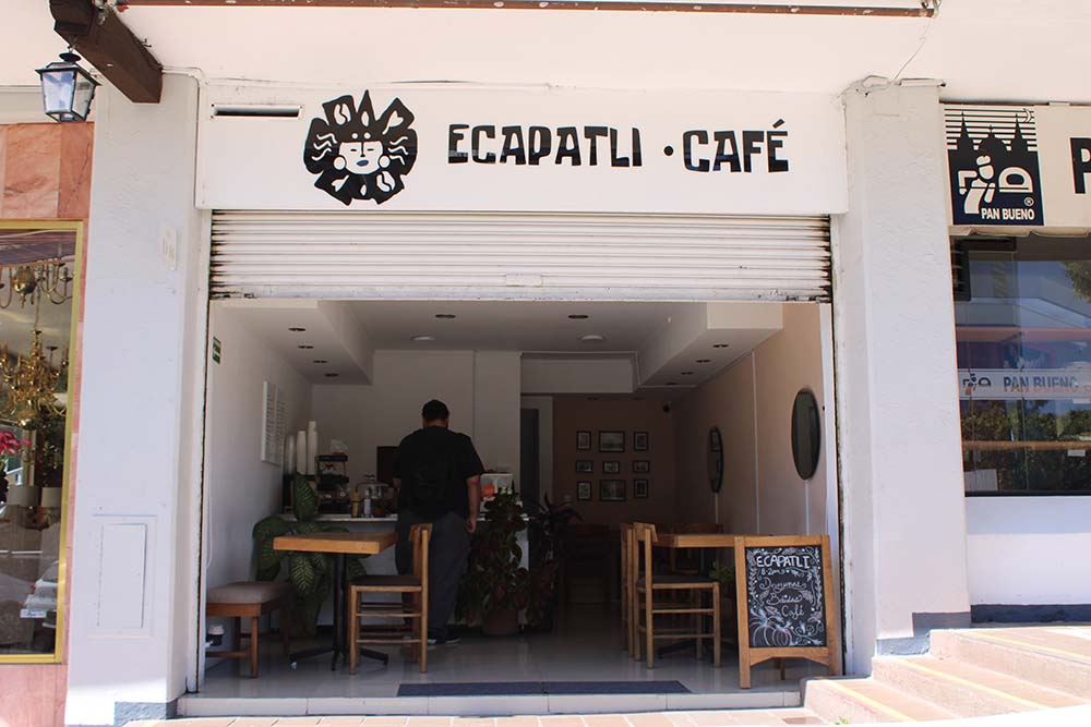 D-16 Ecapatli cafe